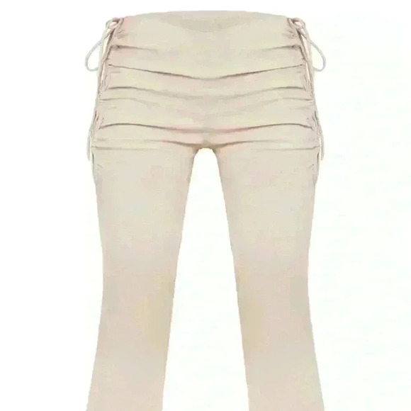 NWT PrettyLittle Thing Stone Stretch Woven Cut Out  Side Flare Trousers - Picture 1 of 8
